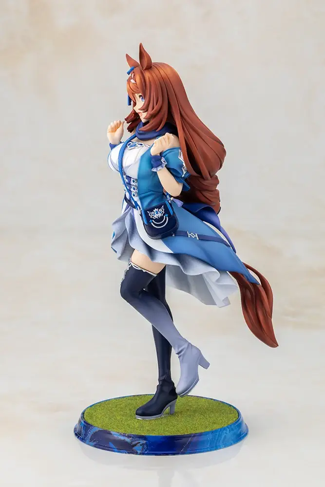 Figurine Super Creek de Uma Musume Pretty Derby par Kotobukiya, scale 1/7 en PVC peint, hauteur 276 mm